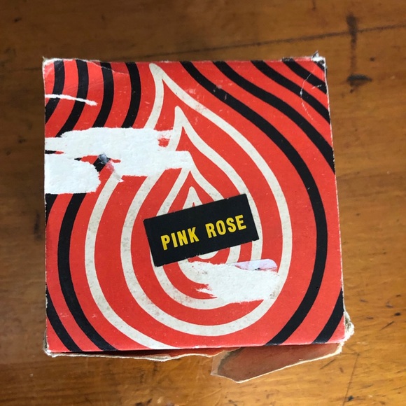 MCM Rose PartiLite Candle - Picture 7 of 15